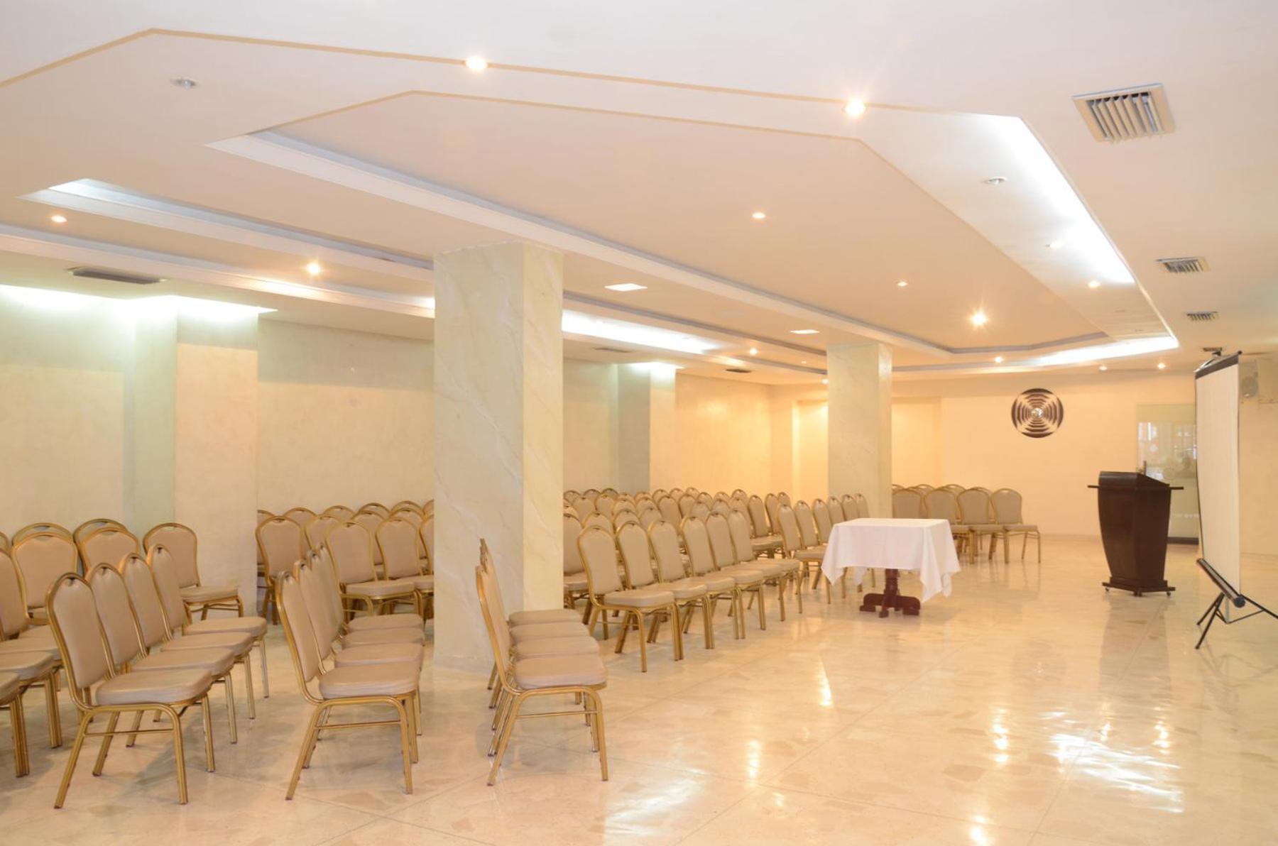 Hotel Intersuites Барранкилья Экстерьер фото